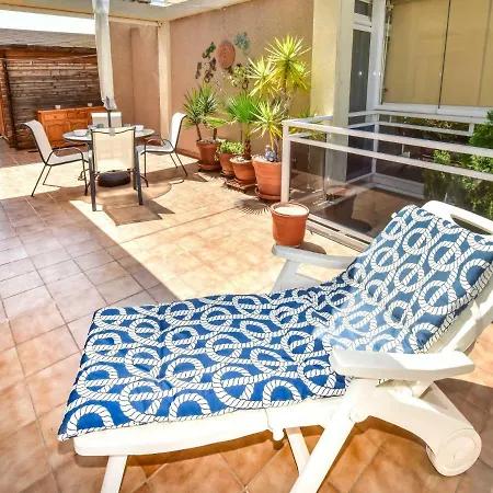 Apartament Apartment Res La Rosaleda I 01.2 *